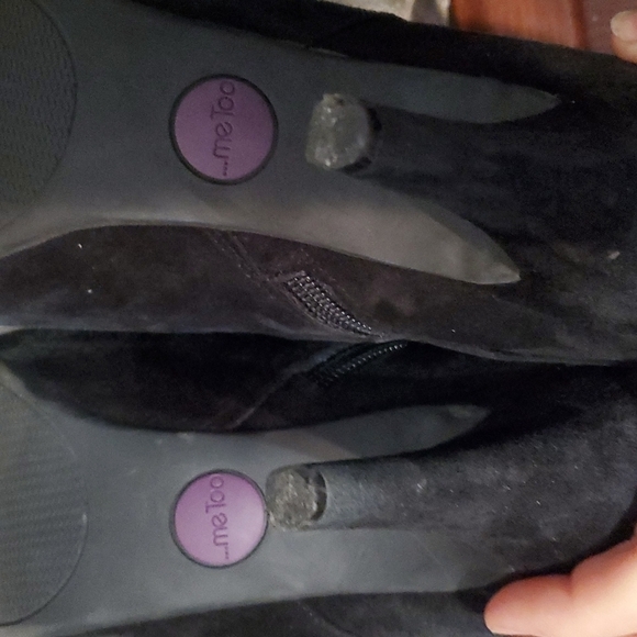 Me Too Black Heels Size 8 Leather Uppers Suade Feel Shoes Womens - Picture 9 of 12